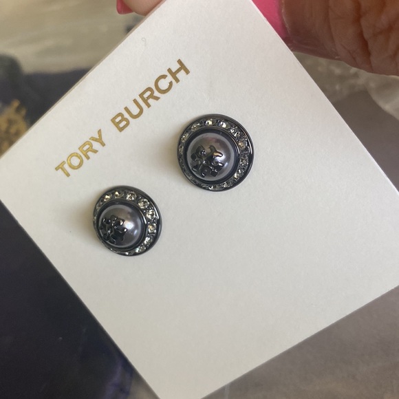 Tory Burch ‘Natalie’ Stud Earring Gray/Metallic - Picture 5 of 7